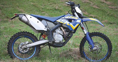 Husaberg FE 570 from Westcourt  to Parkville