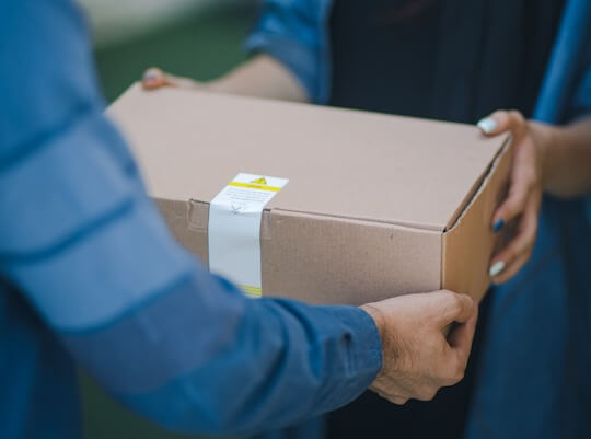 courier delivering ebay item to customer